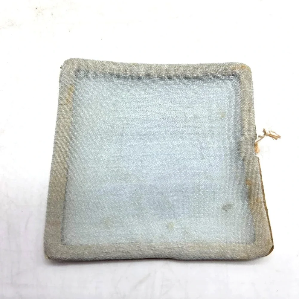 Vintage Silver Makeup Mirror Compact Vanity Travel Collectible 1950s-1979 US